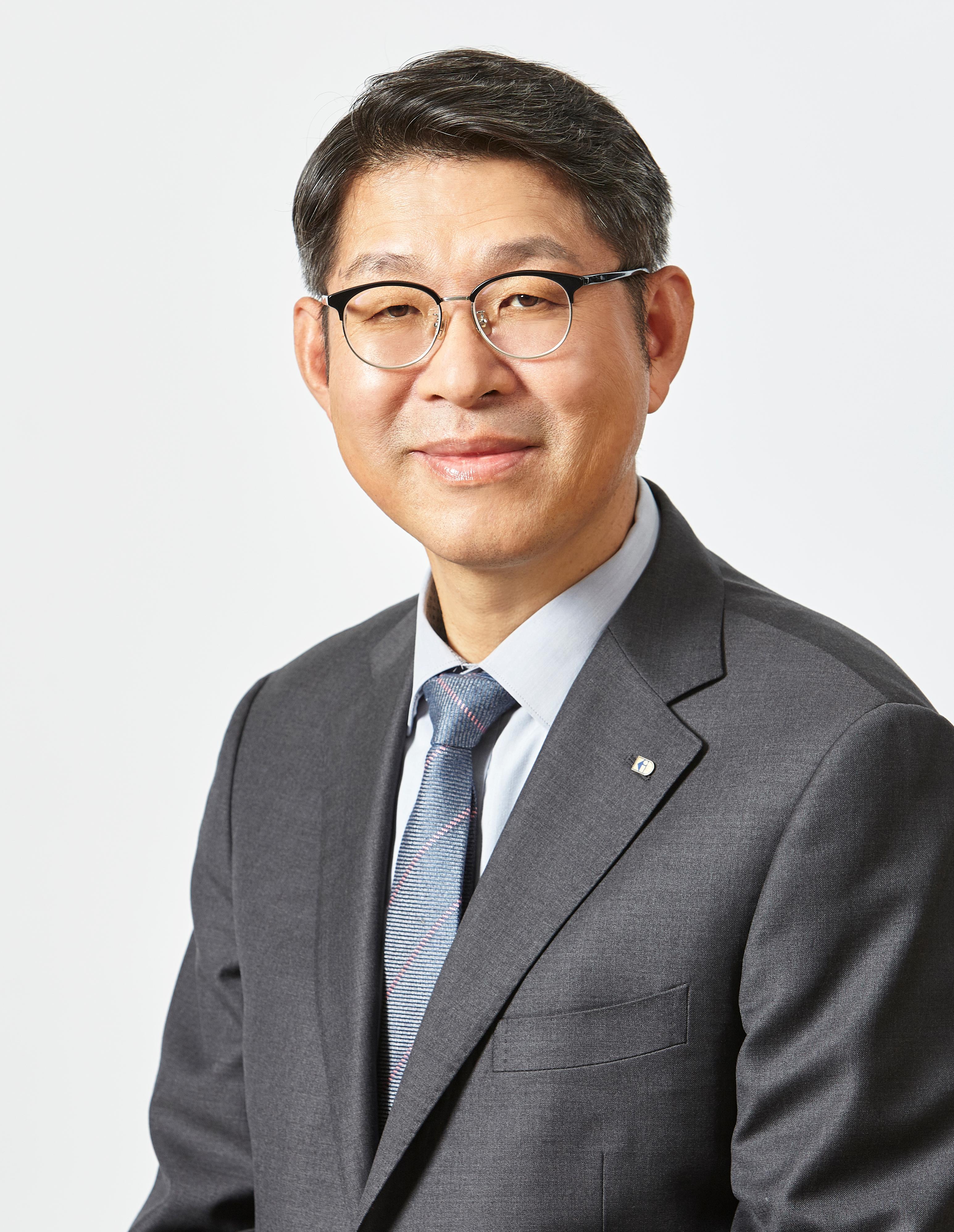 상무이사 오창환